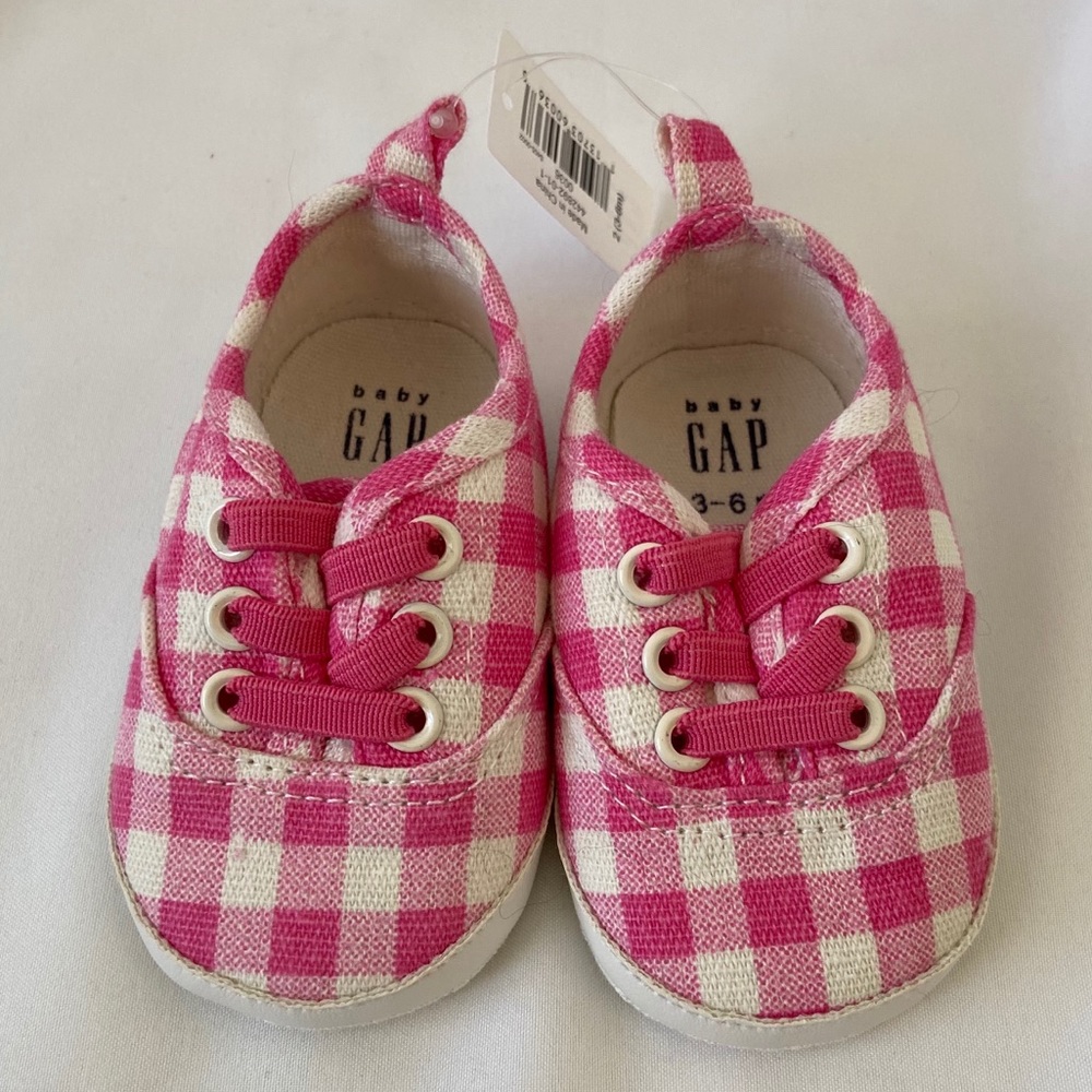 NWT GAP Baby Girl Pink Checkered Booties Size 2